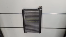 Mitsubishi Fuso Canter Evaporator AczPFE 086